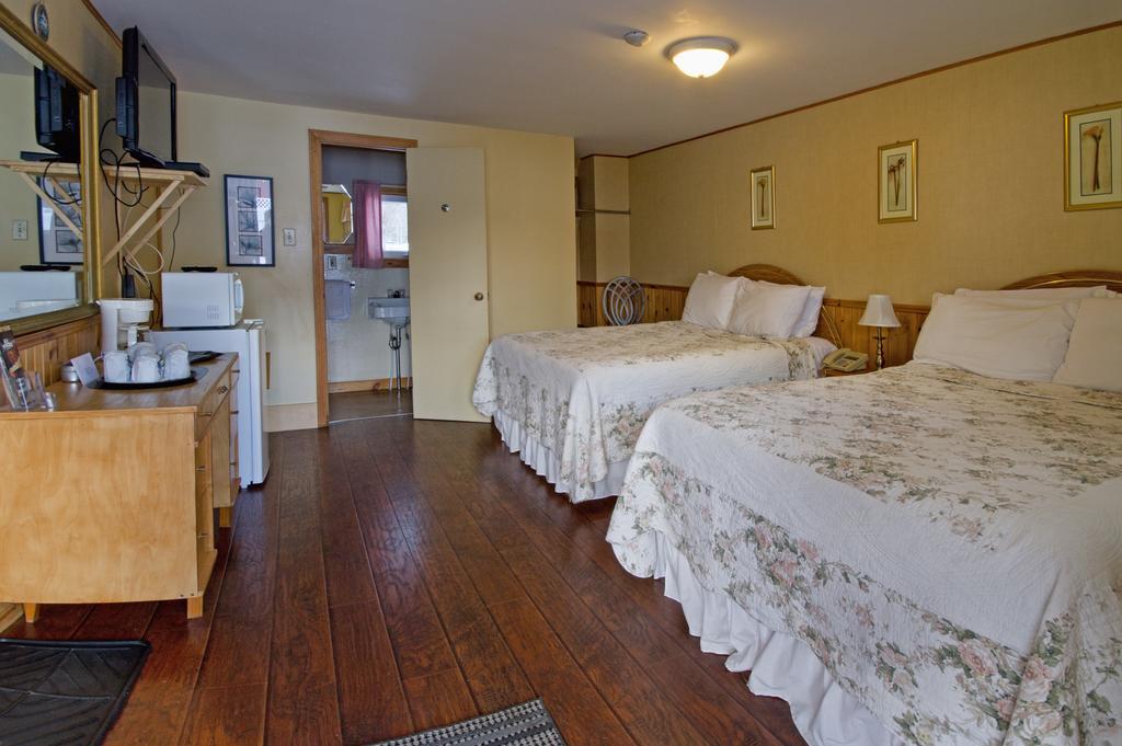 Motel Mackenzie & Shelburne